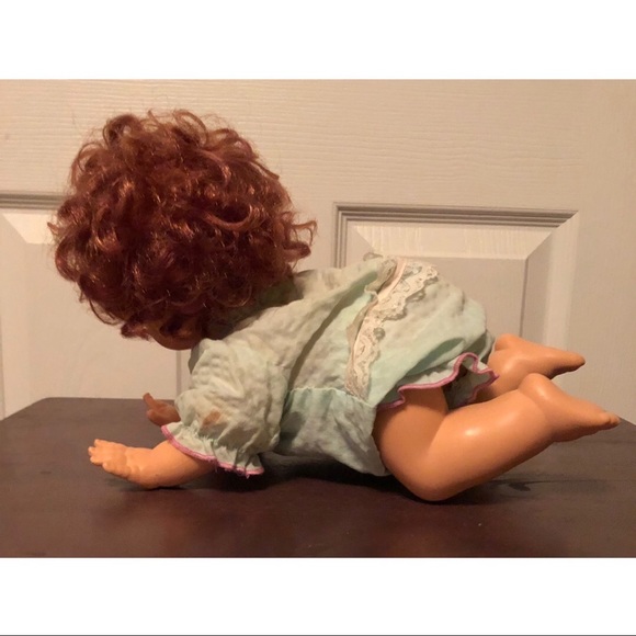 Vintage 1991 Irwin Toys Crawling Position Baby Doll - Picture 8 of 10